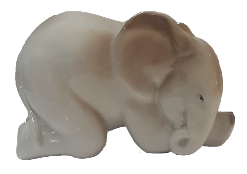 Скульптура "Слоненок спящий"
