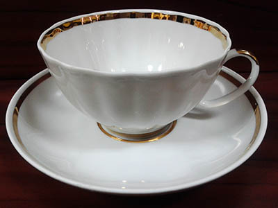 Чашка с блюдцем чайная Белый лебедь "Московский с лентой"