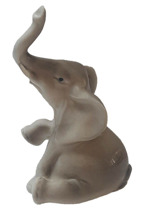 Скульптура "Слоненок"